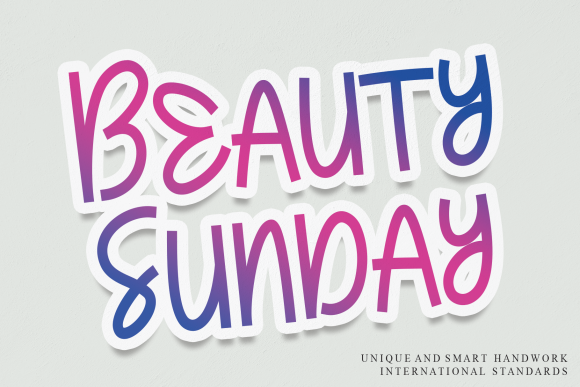 Beauty Sunday: A Fresh Display Font for Editorial Design and Digital Publishing